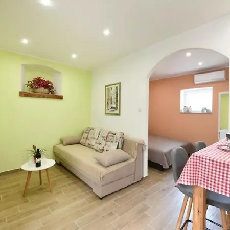 With A Parking Space - 14392 Apartment *