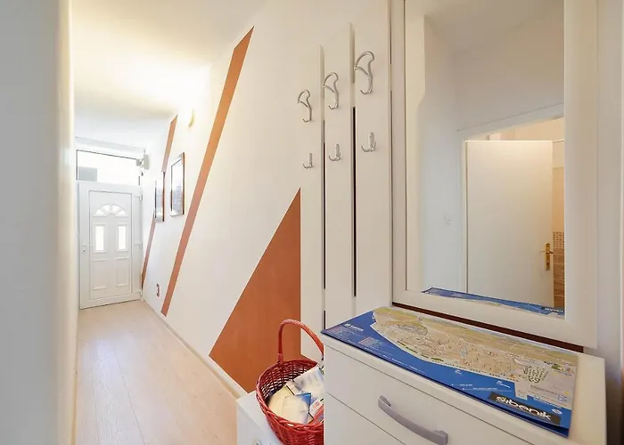 With Parking Spaces - 14392 Sibenik